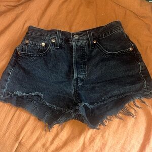 Black Levi 501 jean shorts